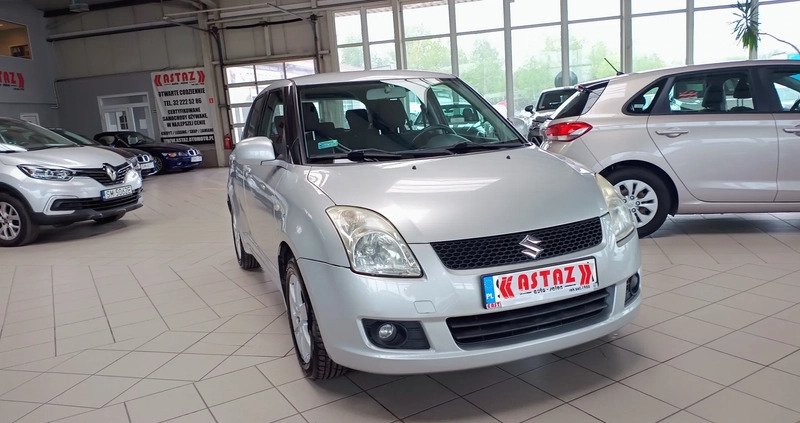 Suzuki Swift cena 11900 przebieg: 246000, rok produkcji 2008 z Lądek-Zdrój małe 211